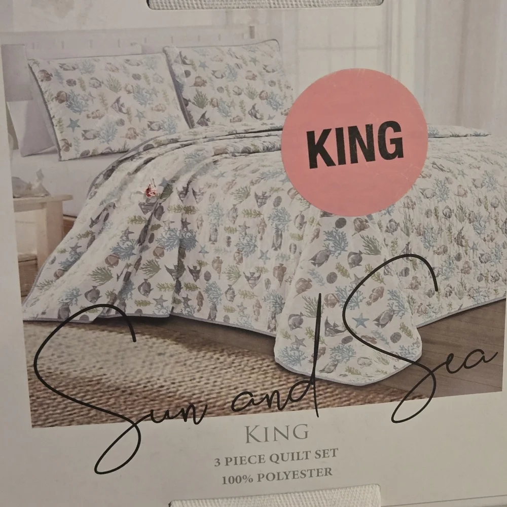 Sun and Sea King Quilt Nautical Beach Fish Ocean